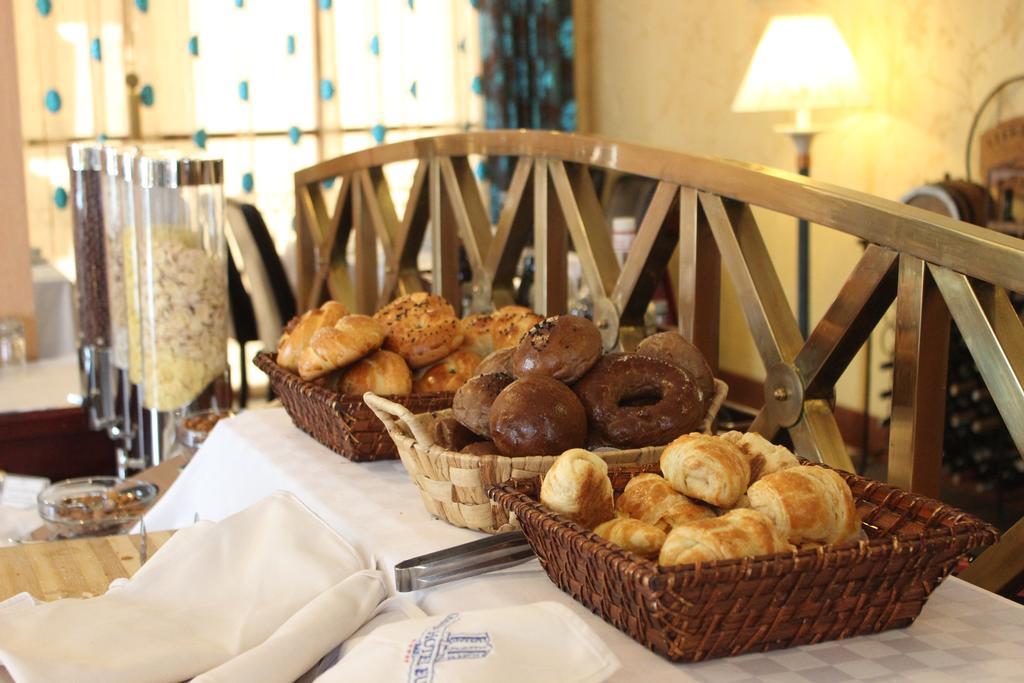 Grand Hotel Europe Baku Luaran gambar