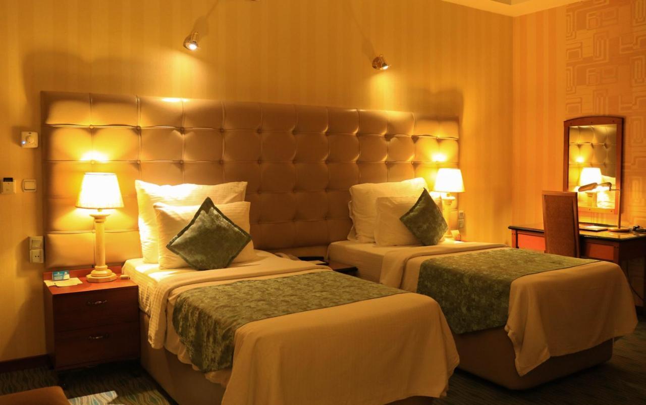 Grand Hotel Europe Baku Luaran gambar